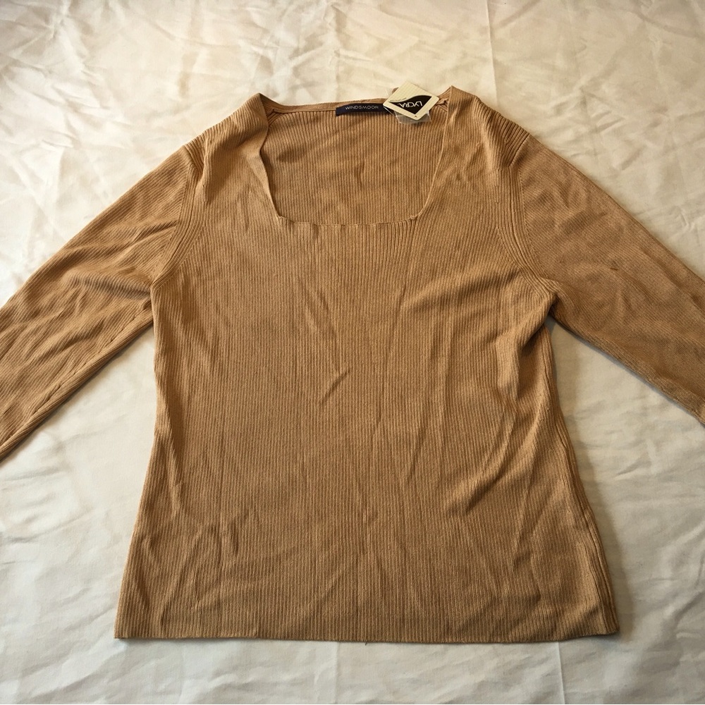 NWT Lycra Top szL